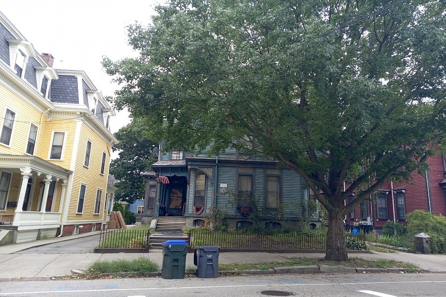 Main image