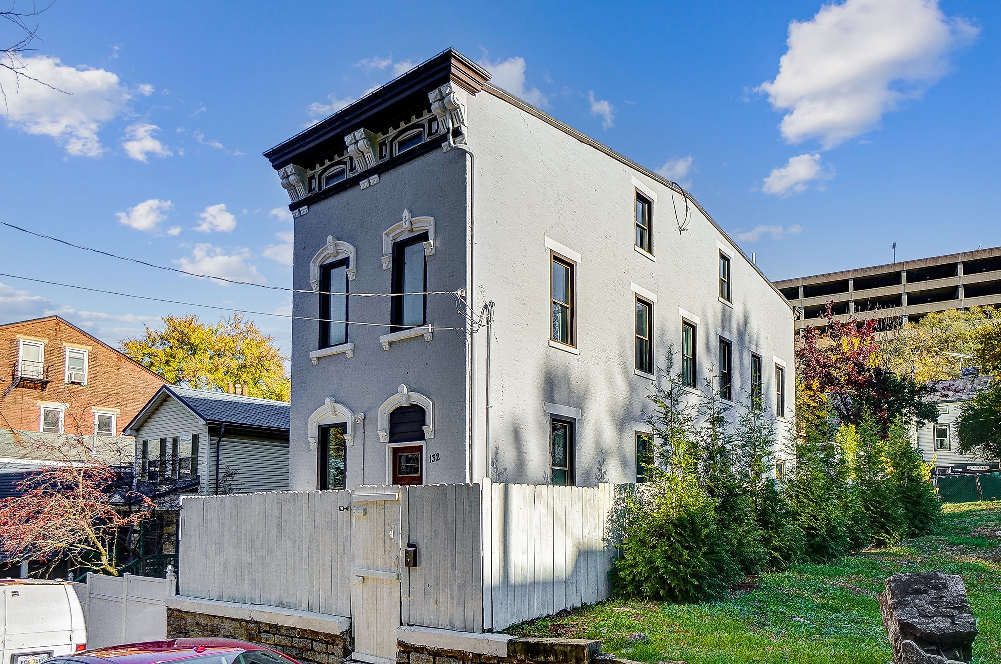 Main image