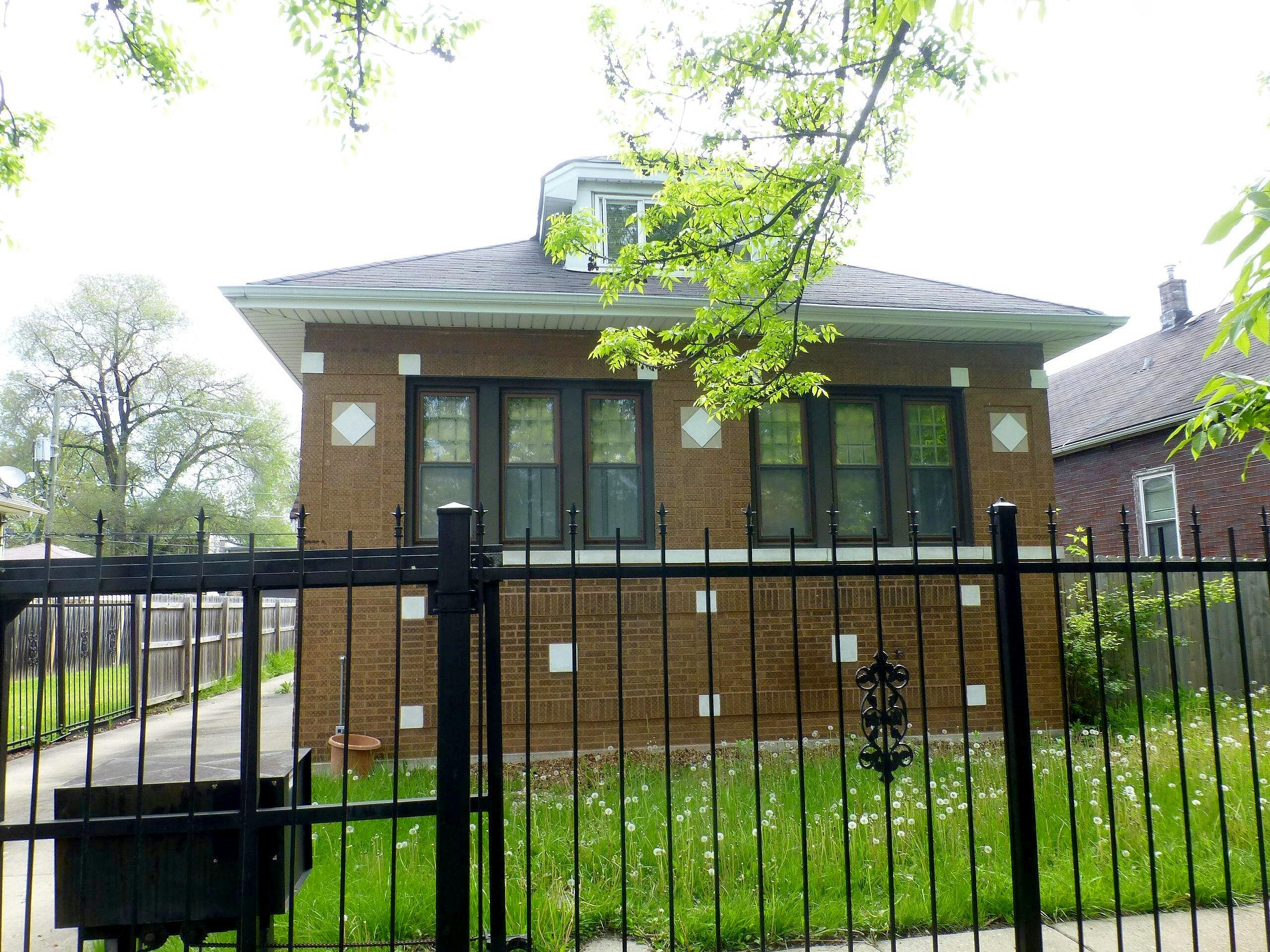 Main image