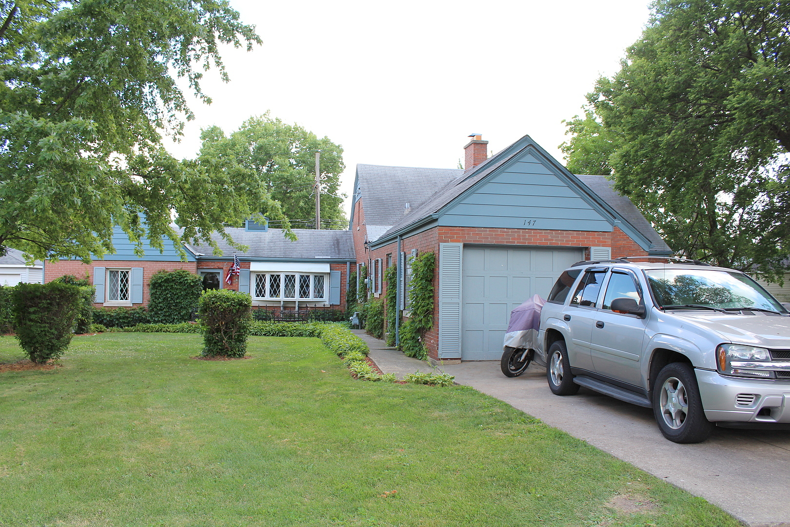 Main image
