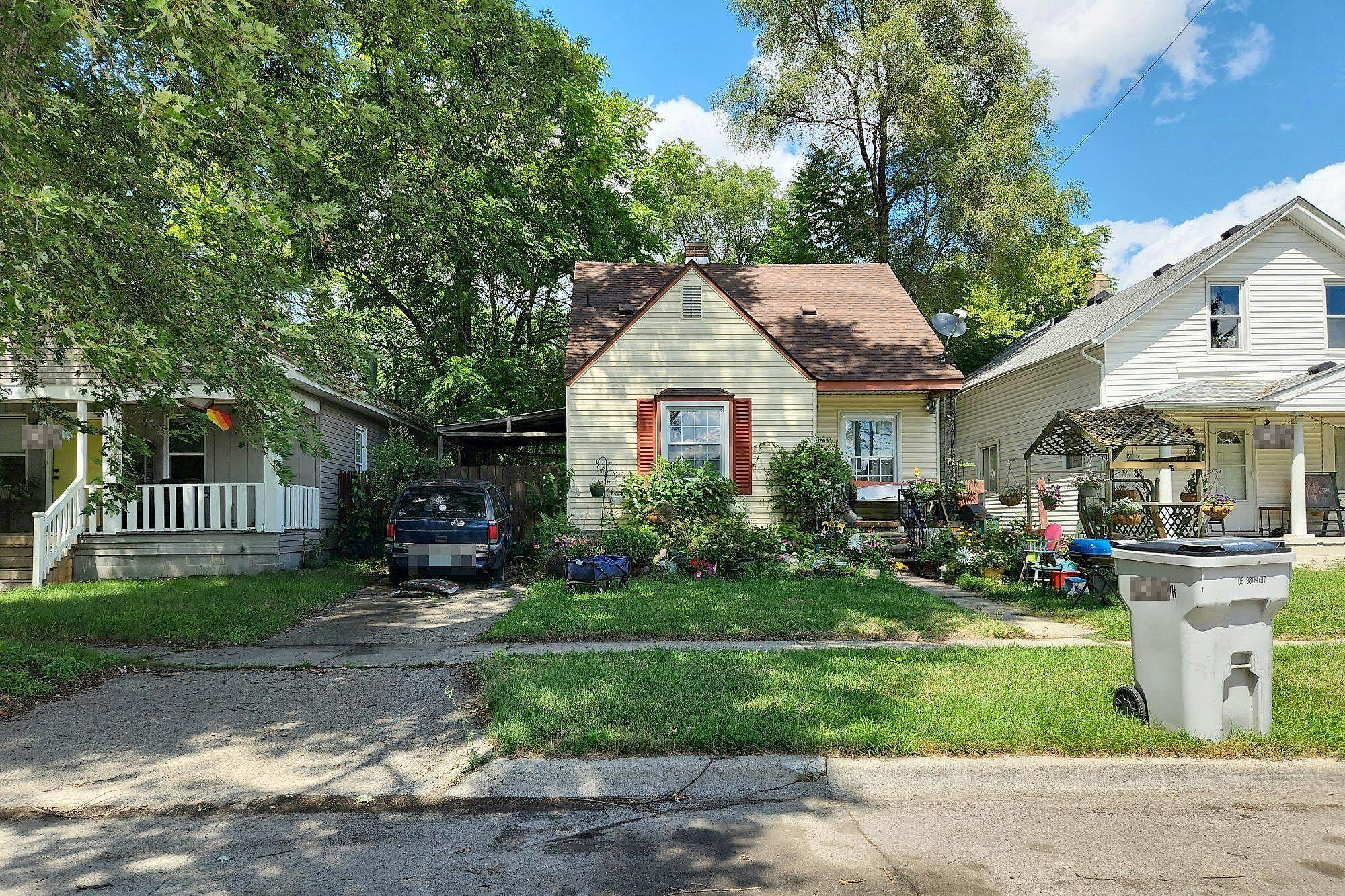 Main image