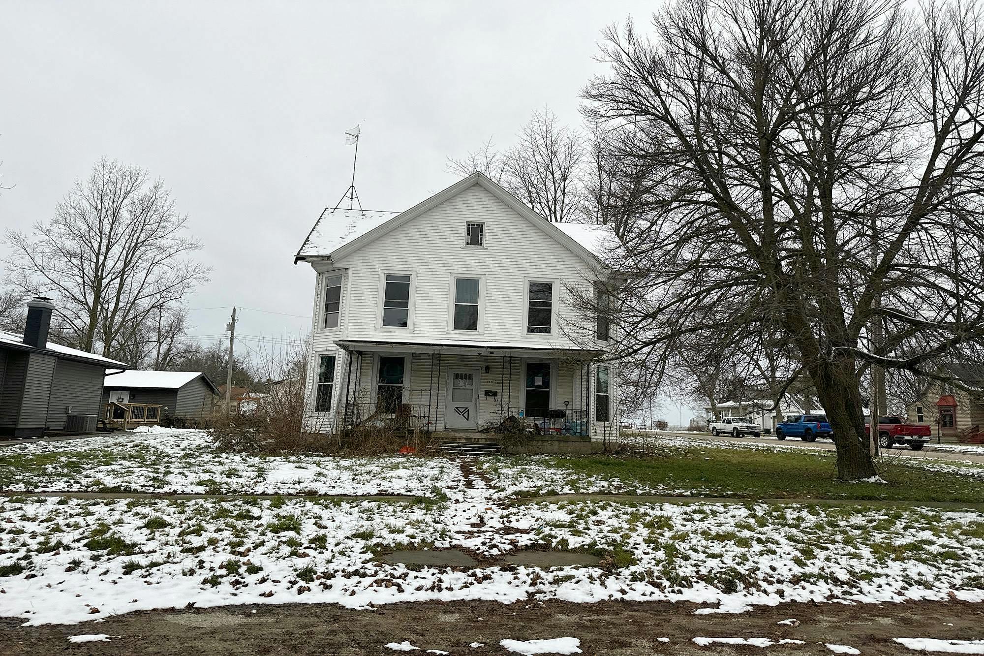 Main image