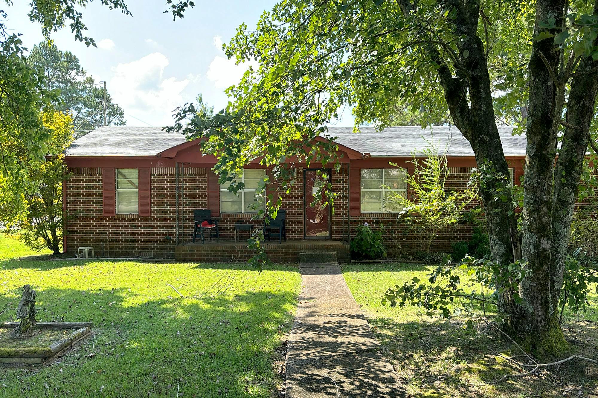 Main image