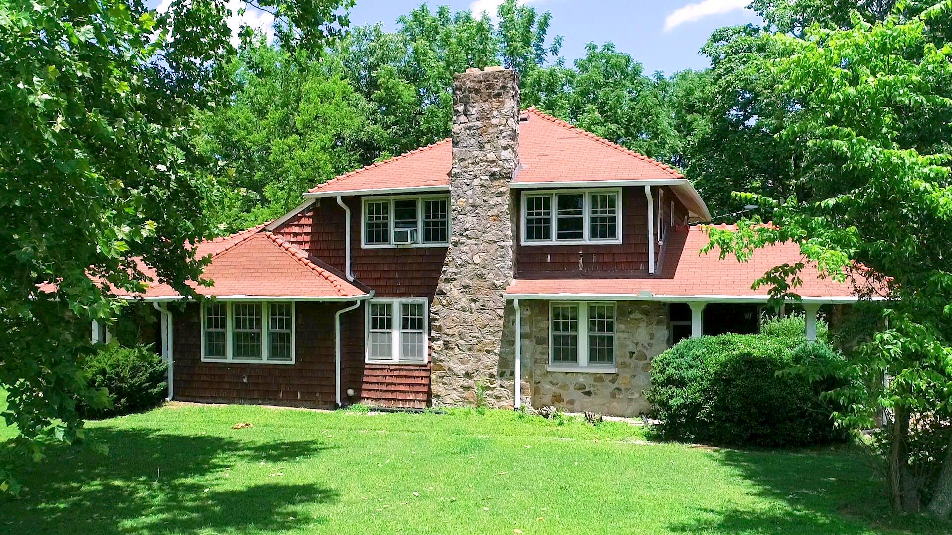 Main image