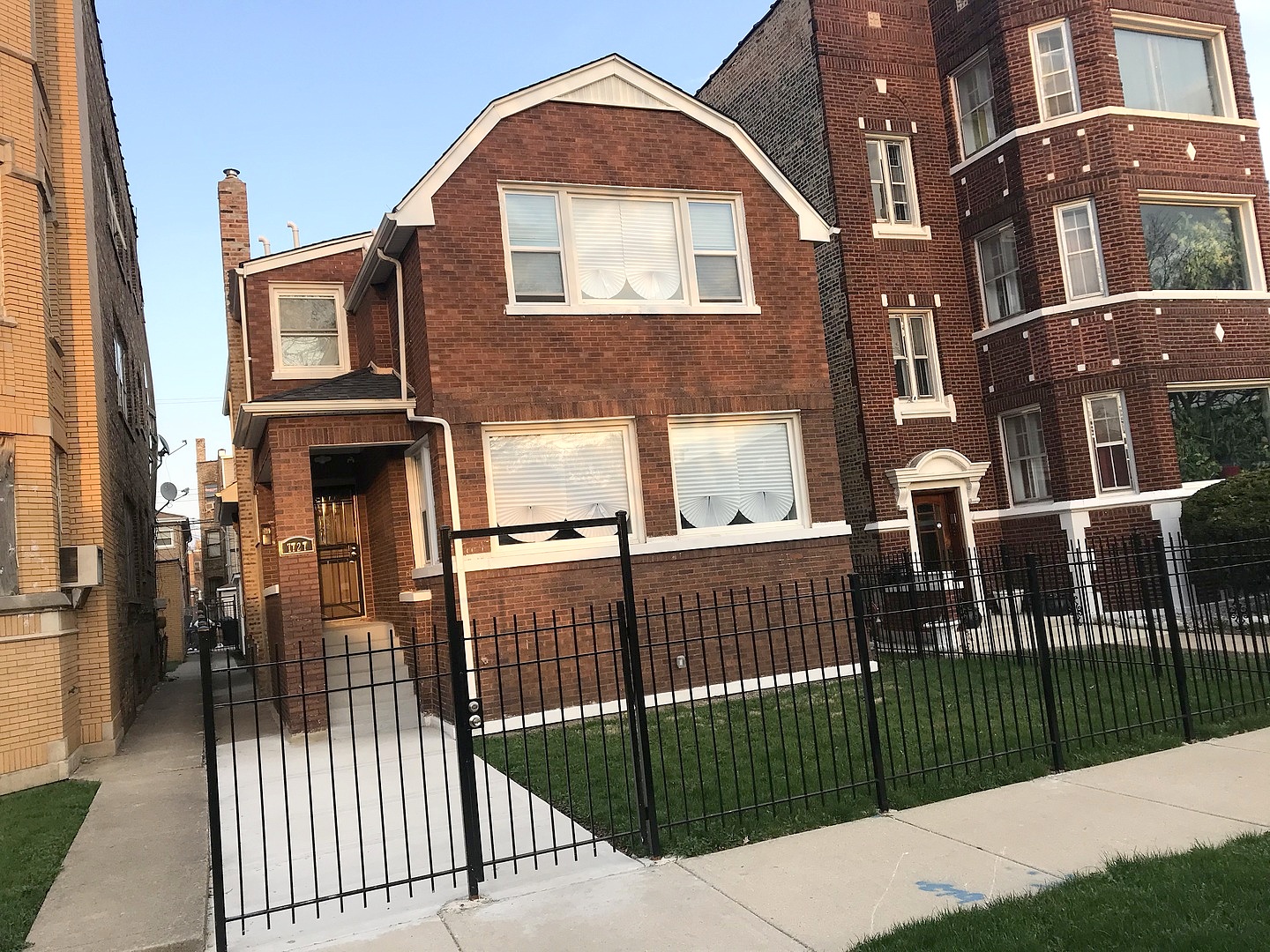 Main image