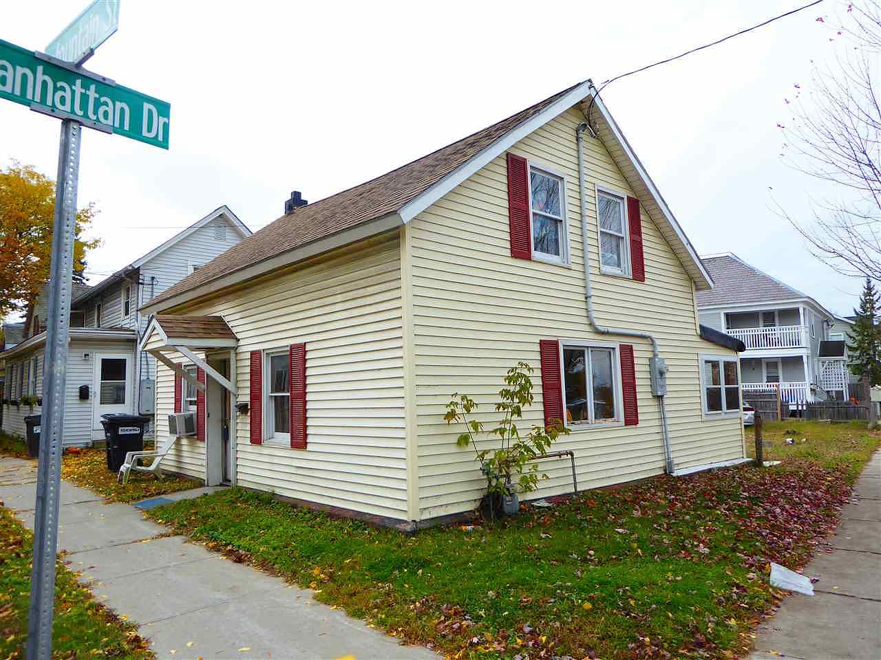 Main image