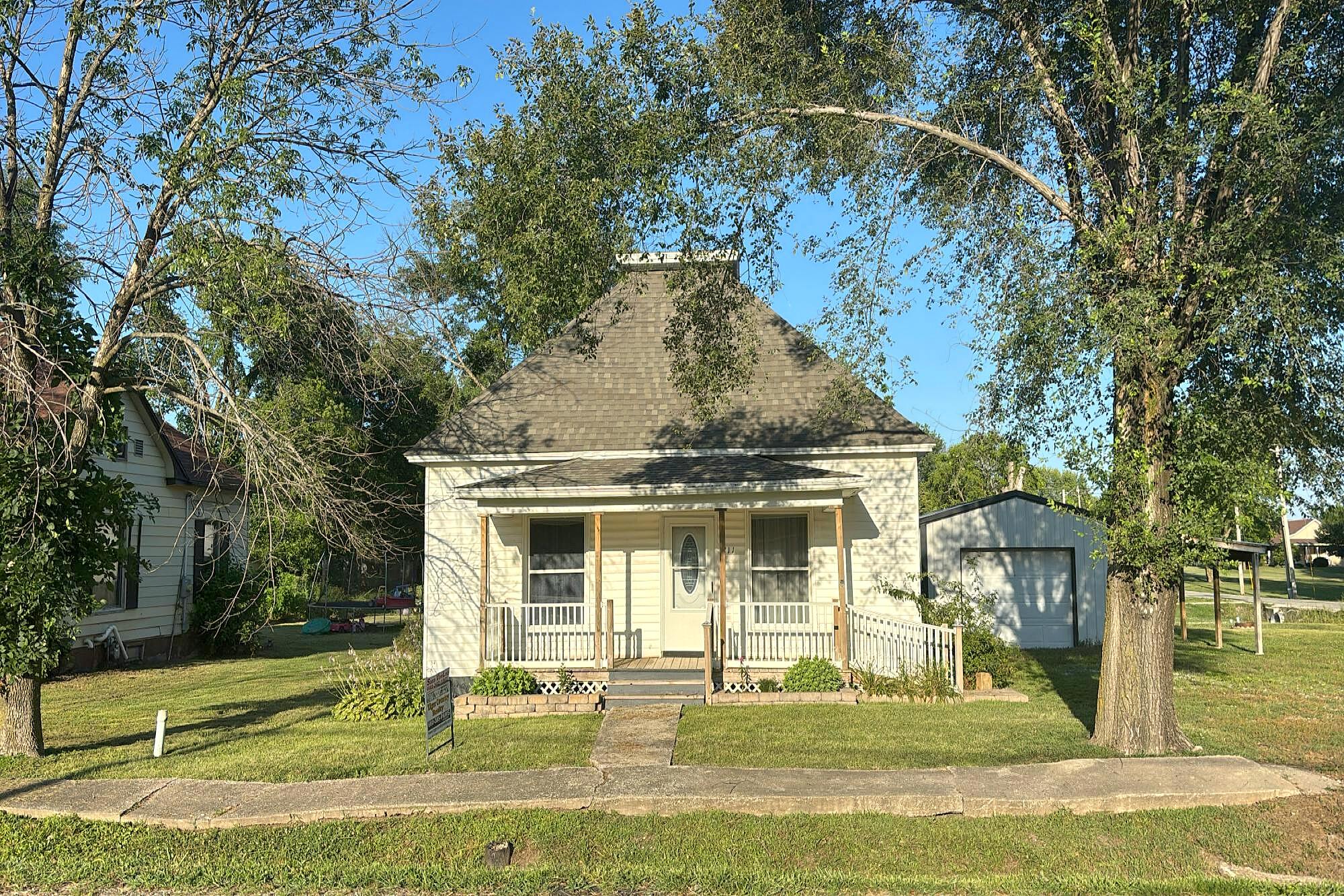 Main image