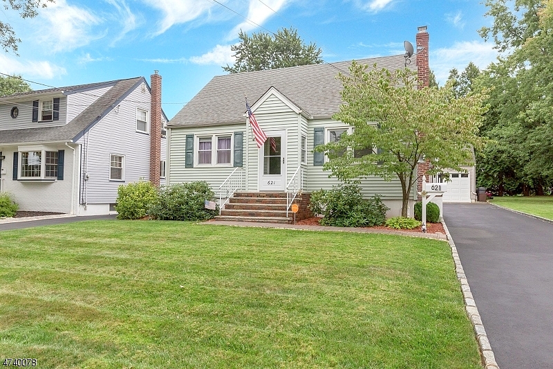 Main image